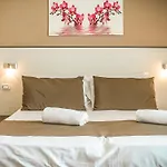 Hotiday Room Collection - Sant\'Agnello